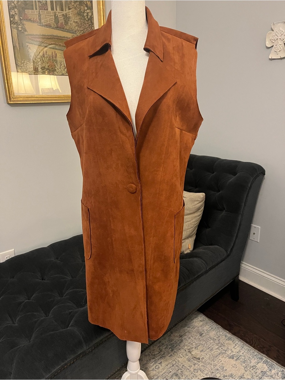 Women's Suede Sleeveless Long Lightweight Coat in Rust